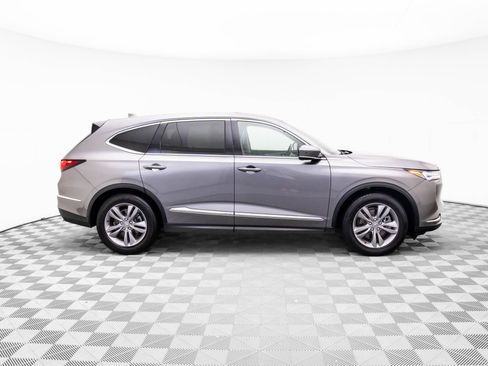 Used 2023 Acura MDX SH-AWD image 7
