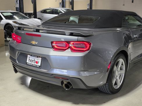 Used 2020 Chevrolet Camaro LT image 11