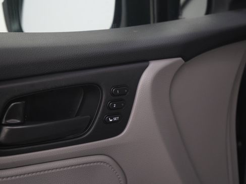 Used 2018 Honda Odyssey EX-L image 24