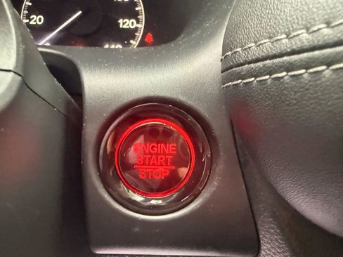 Used 2024 Honda HR-V EX-L image 19