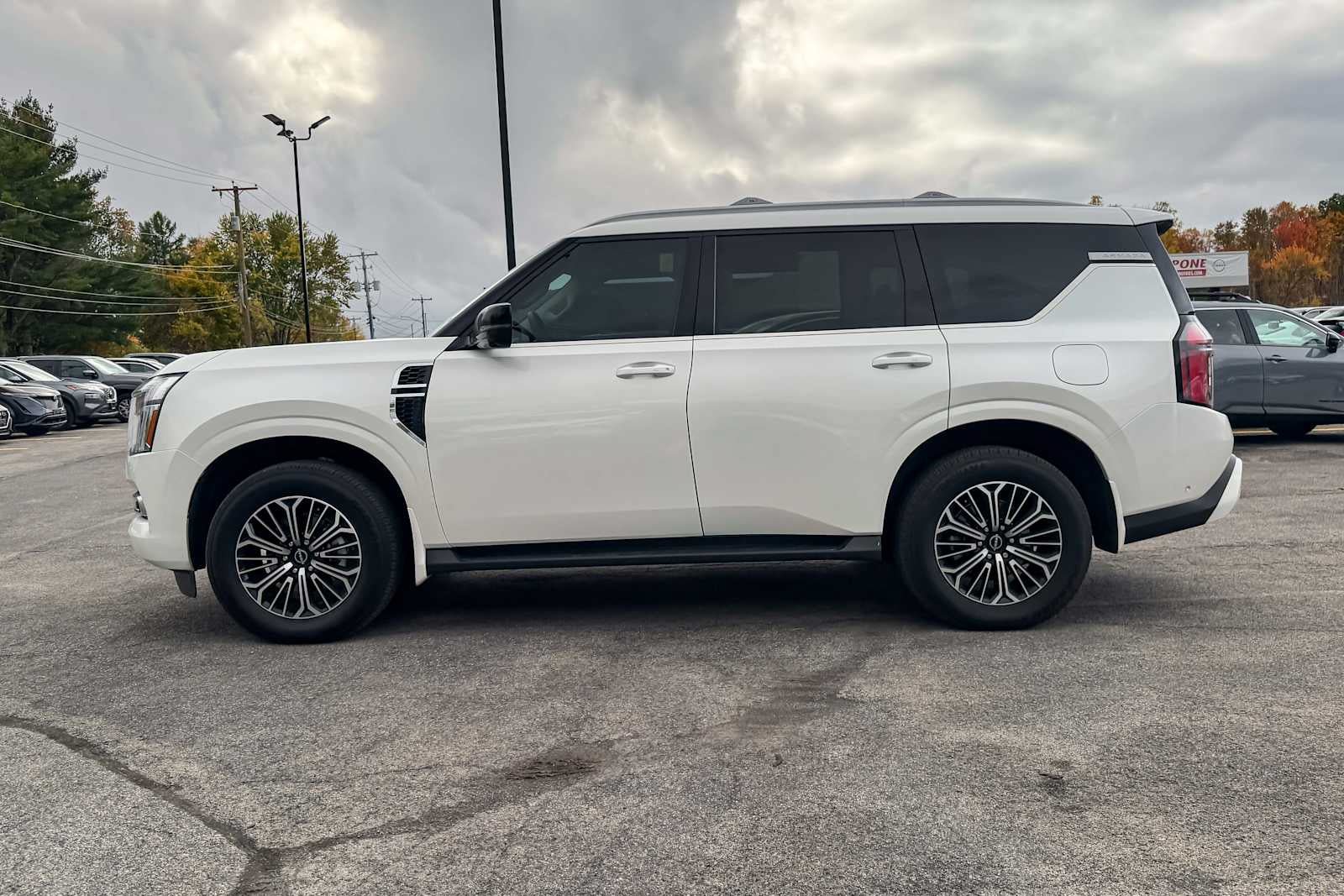 Certified 2026 Nissan Armada Platinum AWD/4WD image 5