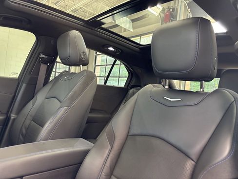 Used 2024 Cadillac XT4 Sport image 23