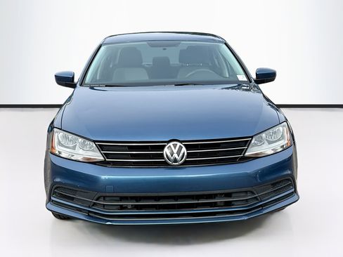 Used 2017 Volkswagen Jetta S image 8