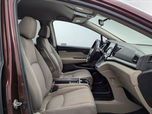 Used 2019 Honda Odyssey EX image 18