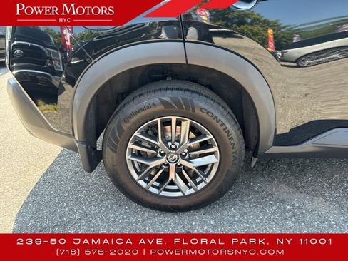 Used 2021 Nissan Rogue S image 6