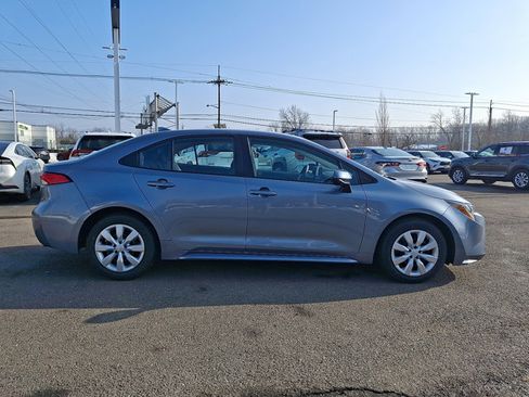 Used 2023 Toyota Corolla LE image 20