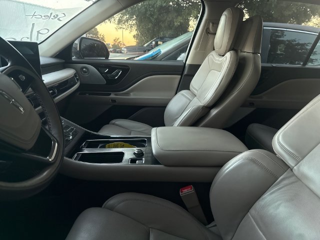 Used 2020 Lincoln Aviator Reserve w/ Equipment Group 202A AWD/4WD image 8