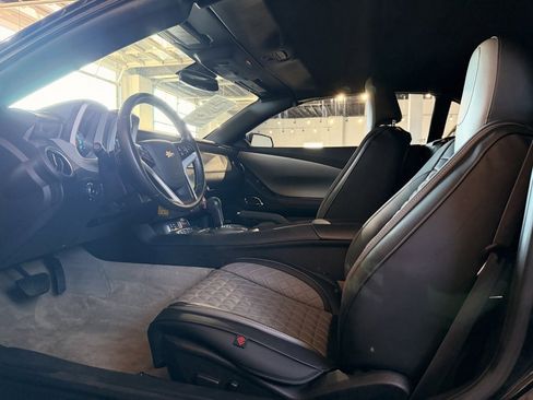 Used 2015 Chevrolet Camaro LT w/ RS Package image 9