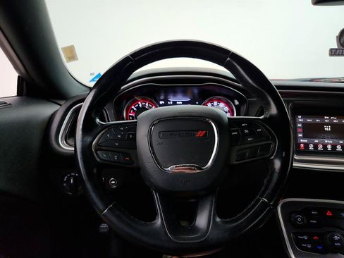 Used 2021 Dodge Challenger SXT RWD image 16