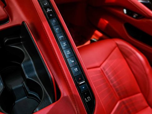 Used 2023 Chevrolet Corvette Stingray Premium Cpe w/ Z51 Performance Package RWD image 24