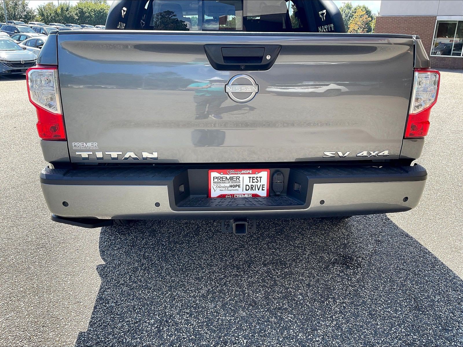 Certified 2024 Nissan Titan SV w/ SV Convenience Package AWD/4WD image 27