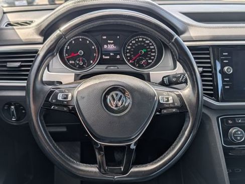 Used 2018 Volkswagen Atlas SEL AWD/4WD image 41