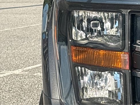 Used 2023 Ford F150 XLT image 20