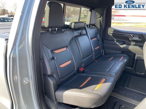 Used 2025 GMC Sierra 1500 AT4 w/ AT4 Premium Package image 30