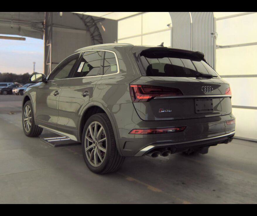 Used 2023 Audi SQ5 Premium Plus w/ Premium Plus Package AWD/4WD image 11