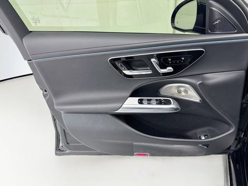 Used 2024 Mercedes-Benz E 350 4MATIC Sedan image 23