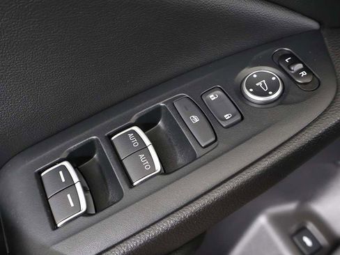 Used 2020 Honda Accord LX image 32