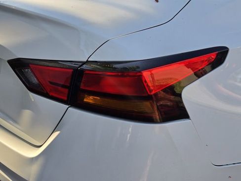 Used 2021 Nissan Altima 2.5 S FWD image 7