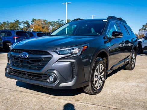 Certified 2025 Subaru Outback Premium image 11