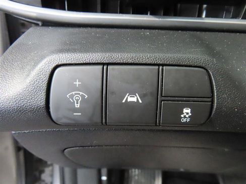 Used 2023 Hyundai Elantra SEL w/ Convenience Package FWD image 12