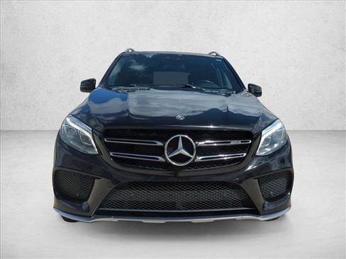 Used 2017 Mercedes-Benz GLE 43 AMG 4MATIC image 2