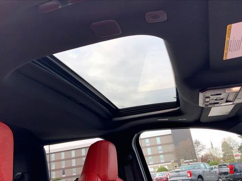 Used 2024 Toyota Tacoma TRD Pro image 13