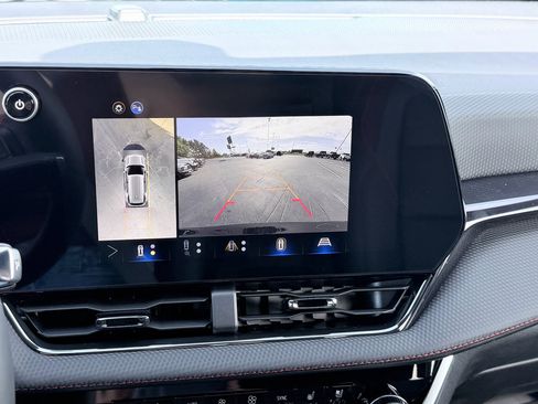 New 2026 Chevrolet Equinox RS image 18