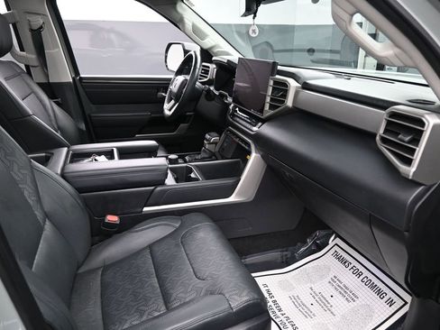 Used 2024 Toyota Tundra Limited RWD image 33