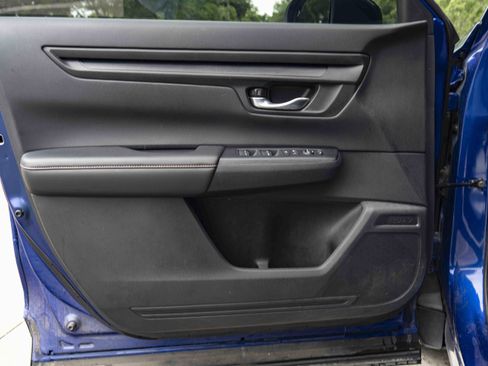 Used 2023 Honda CR-V Sport image 34