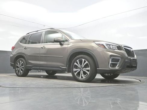 Used 2019 Subaru Forester Limited image 27