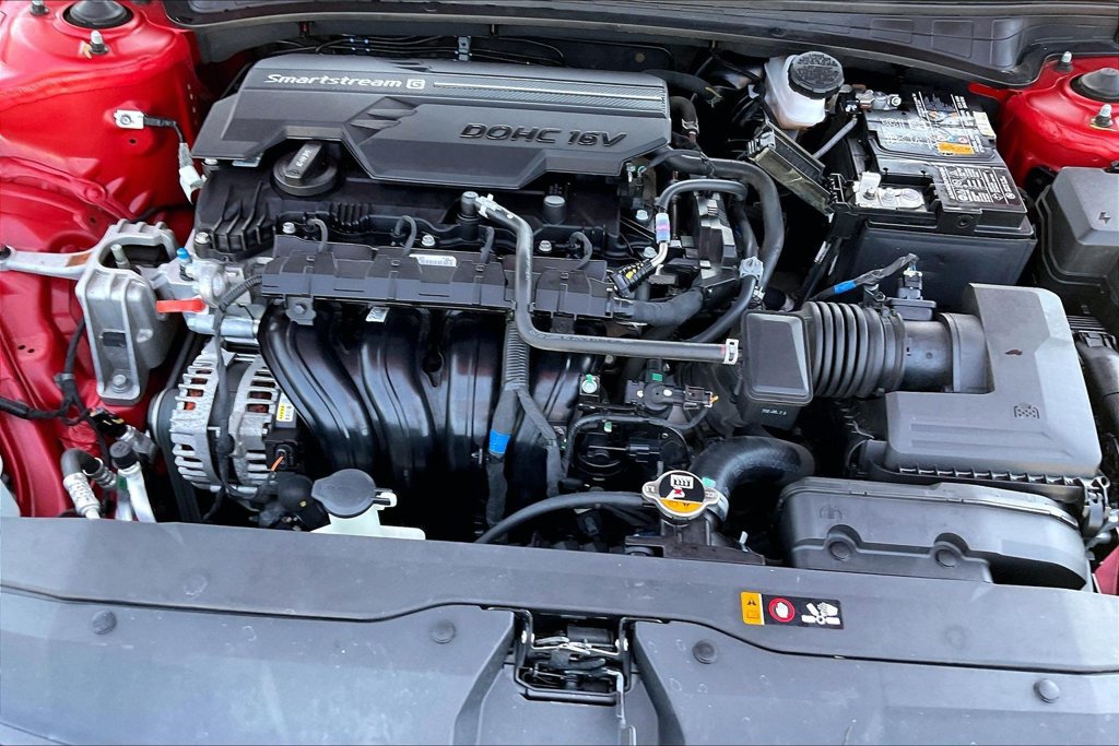 Used 2023 Hyundai Elantra SEL FWD image 9