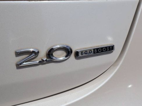 Used 2014 Lincoln MKZ FWD image 10