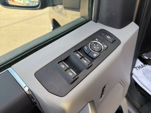 Used 2020 Ford F350 XLT image 22