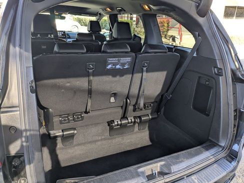 Used 2025 Honda Odyssey Sport-L image 27