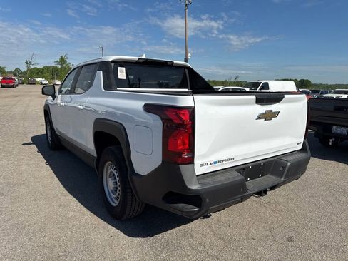 Used 2024 Chevrolet Silverado EV W/T image 2