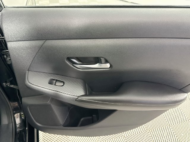 Used 2020 Nissan Sentra SV FWD image 25