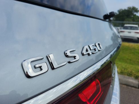 Certified 2025 Mercedes-Benz GLS 450 4MATIC image 6