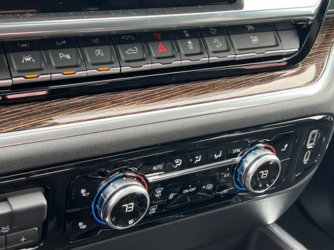 New 2026 GMC Sierra 1500 Elevation w/ Elevation Premium Package image 19