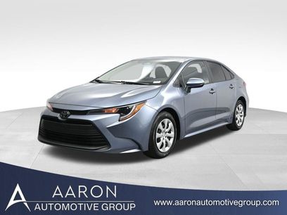 Used 2025 Toyota Corolla LE