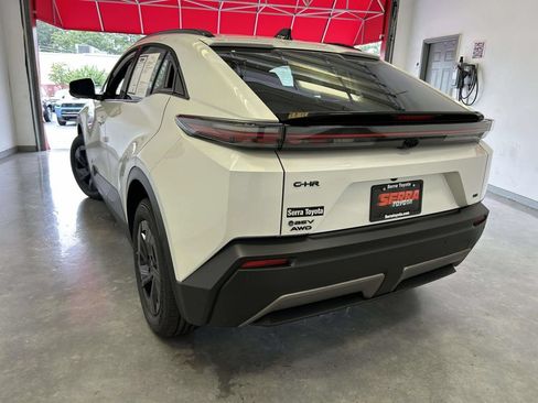New 2026 Toyota C-HR AWD/4WD image 6