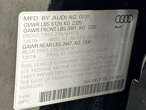 Used 2020 Audi Q3 2.0T Premium w/ Convenience Package image 28