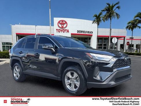 Used 2023 Toyota RAV4 XLE w/ Convenience Package FWD image 1