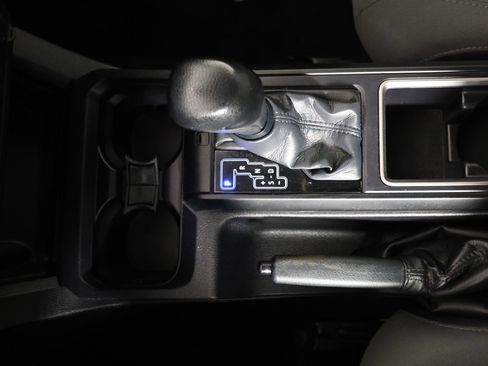 Used 2021 Toyota Tacoma SR image 16