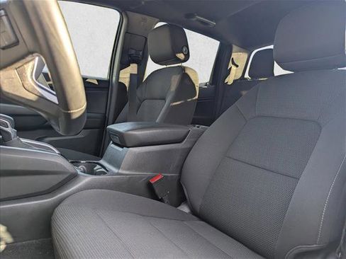 Used 2024 Chevrolet Colorado LT w/ LT Convenience Package image 17