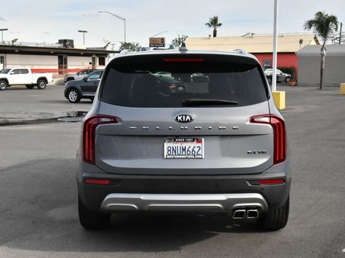 Used 2020 Kia Telluride EX w/ EX Premium Package image 7