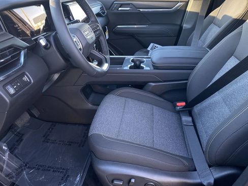 New 2026 GMC Acadia Elevation w/ LPO, Floor Liner Package image 32