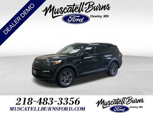 Used 2023 Ford Explorer XLT w/ Equipment Group 202A image 1