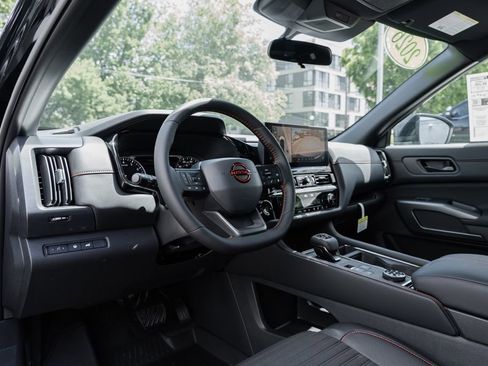 New 2026 Nissan Pathfinder Rock Creek AWD/4WD image 21