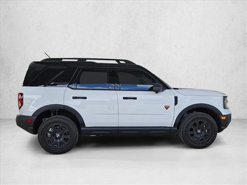 Used 2025 Ford Bronco Sport Badlands w/ Badlands Tech Package AWD/4WD image 4