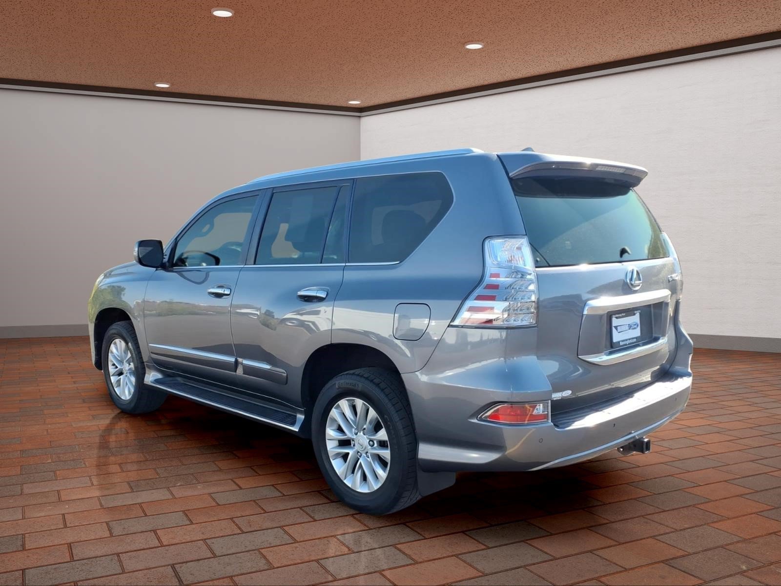 Used 2017 Lexus GX 460 Premium w/ Premium Package AWD/4WD image 6